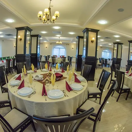 Hotel Farkas Panzio Carta (Harghita)