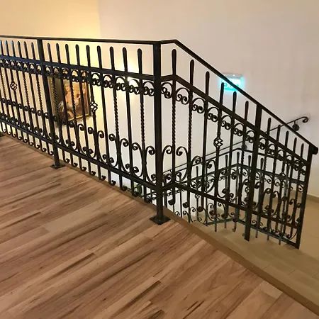 Hotel Farkas Panzio 3*